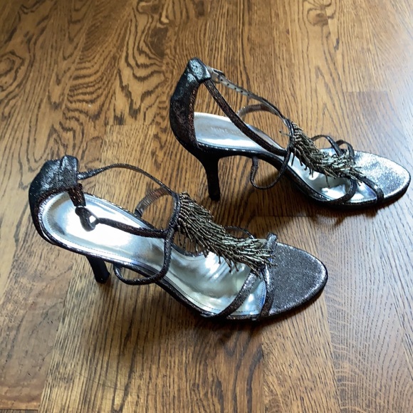 Metallic heels - Picture 4 of 5